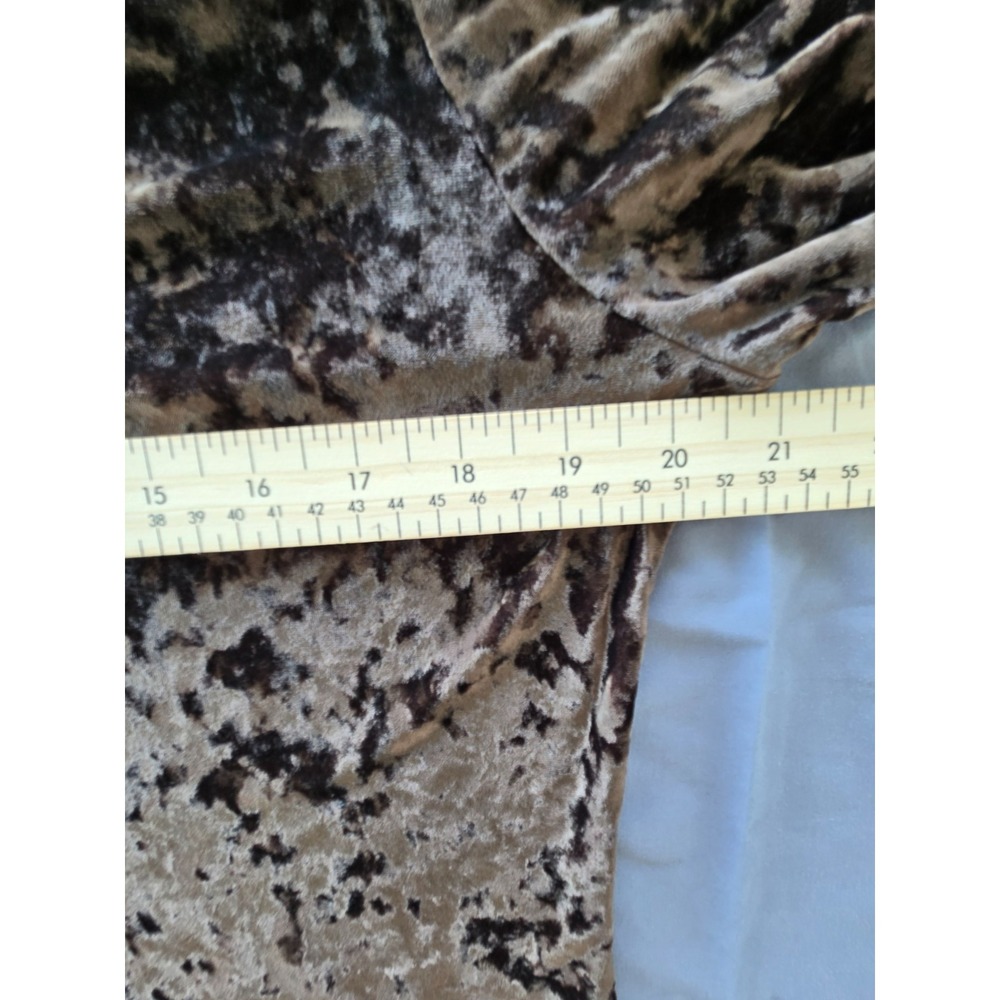 Vintage Origins Brown Velvet V Neck T-shirt W Sz S Gothic Whimsy Y2K Festive - Picture 14 of 16